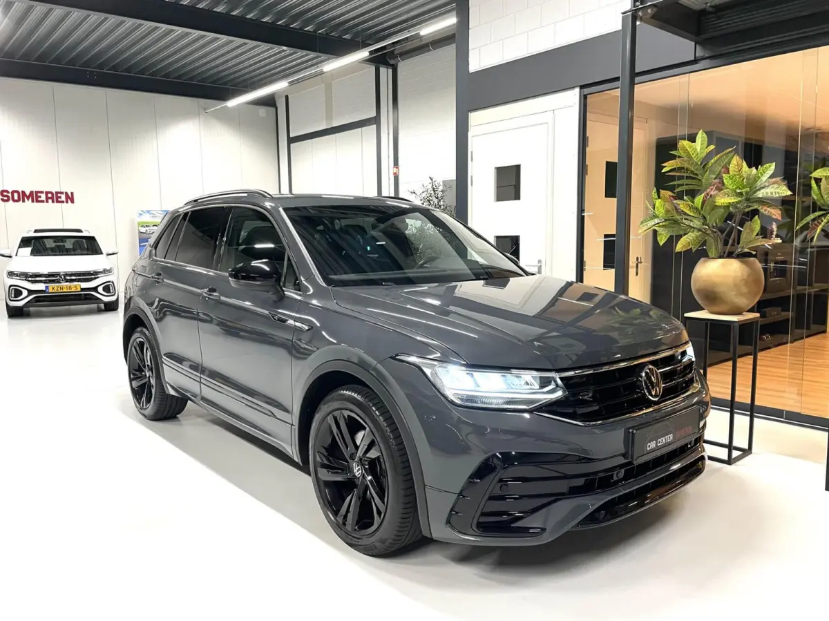1.5 TSI R-Line Black Style/ Cam/ 19'inch/ CarPlay/ Trekhaak