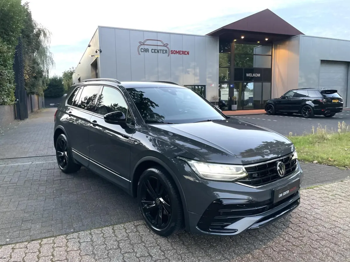 1.5 TSI R-Line Black Style/ Cam/ 19'inch/ CarPlay/ Trekhaak