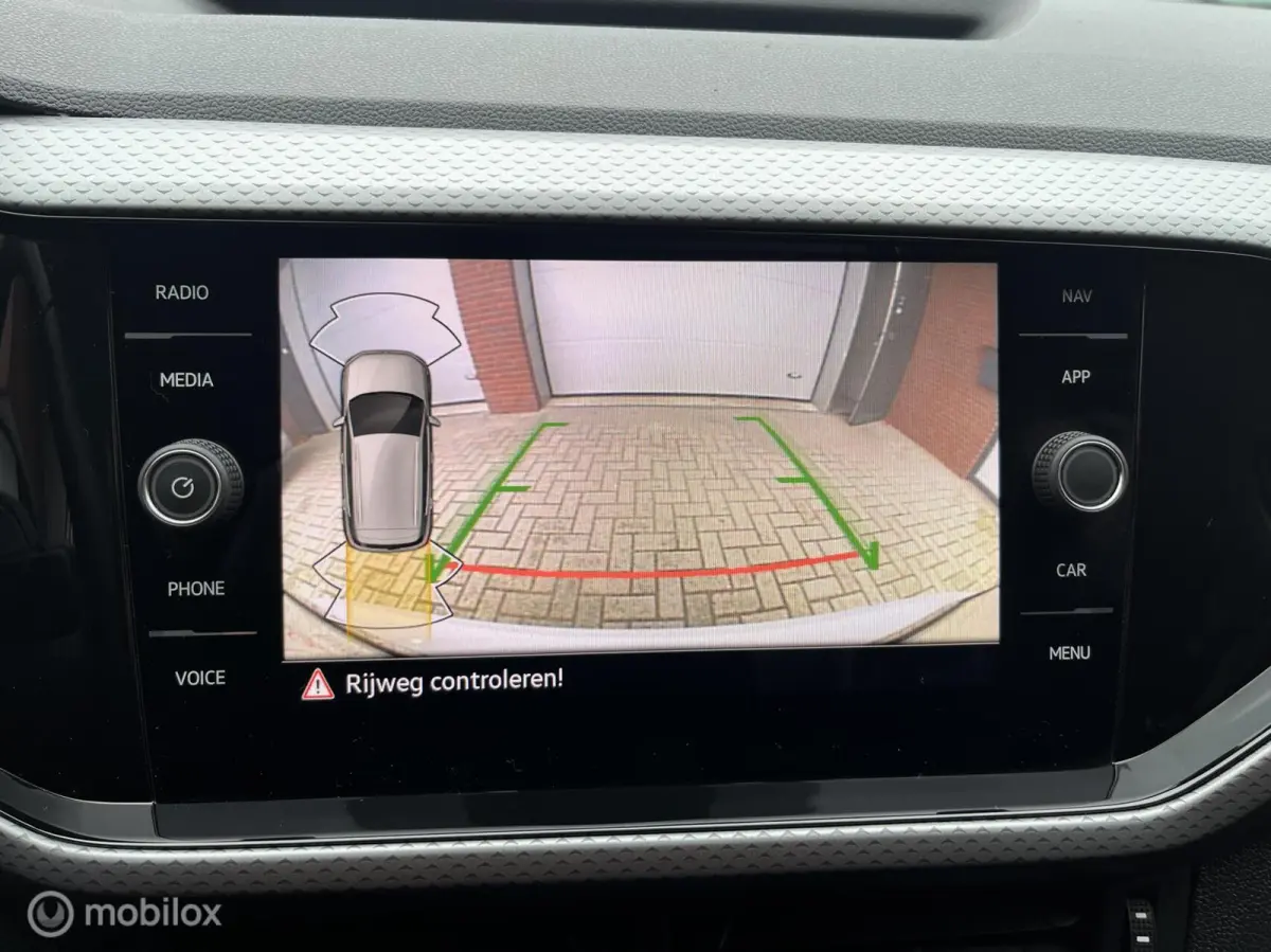 1.0 TSI Style NAVI*CAMERA*ACC*PDC*CLIMA*