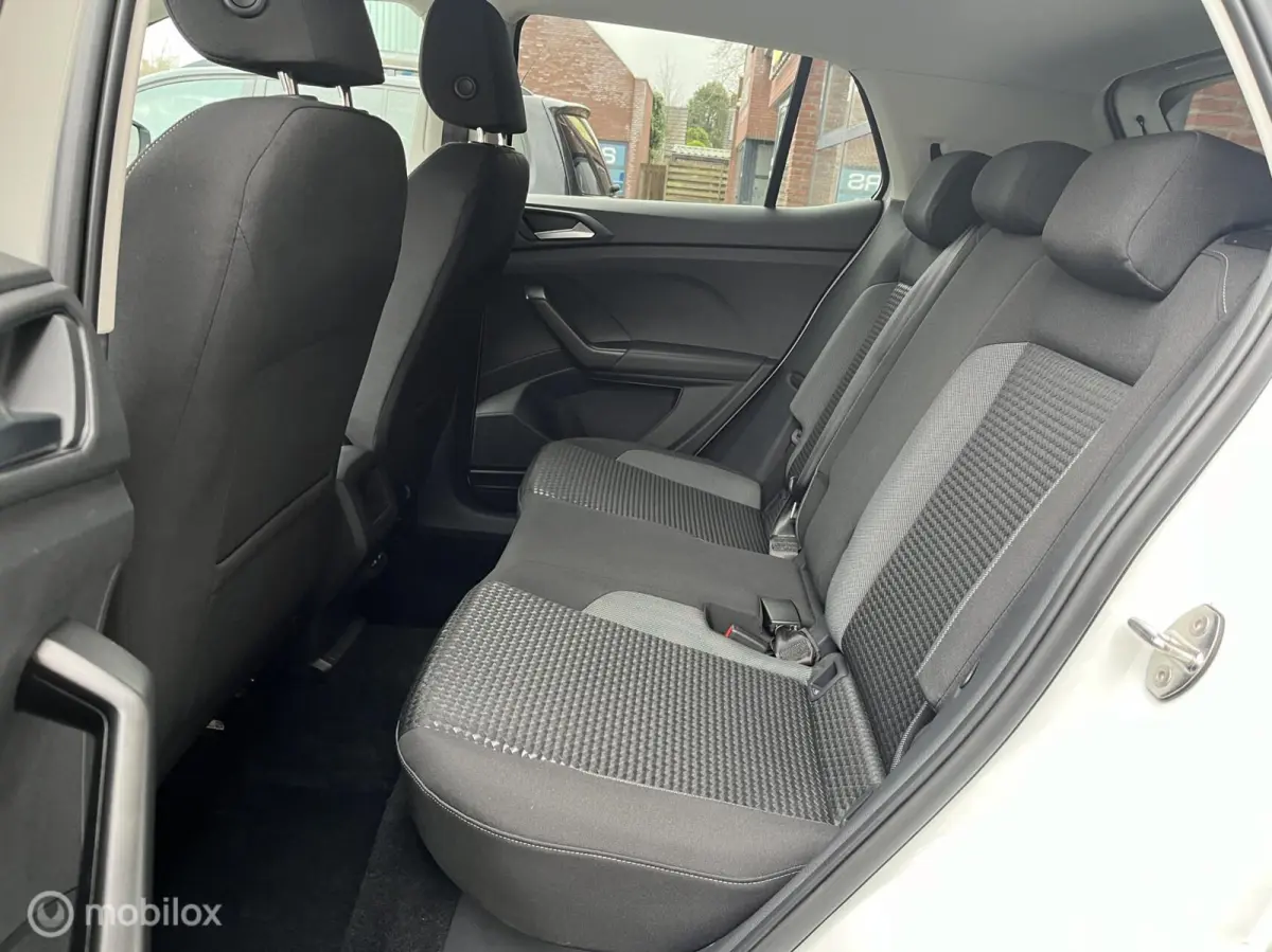 1.0 TSI Style NAVI*CAMERA*ACC*PDC*CLIMA*