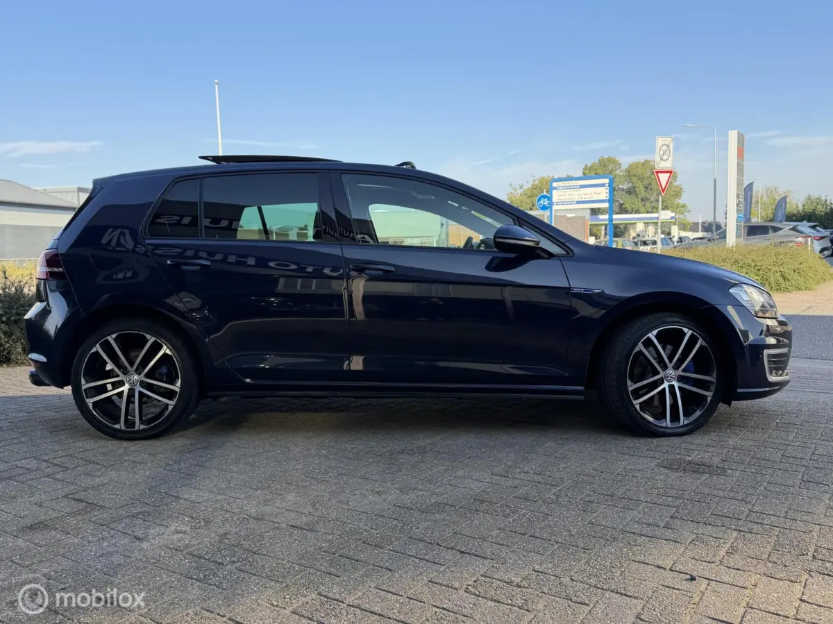 1.4 TSI GTE AUT PANO DODEHOEK UITLAAT NAP