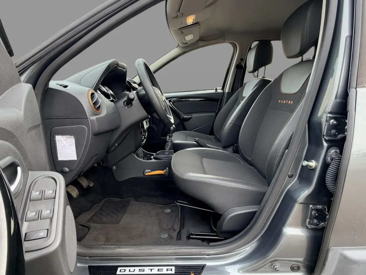 1.2 TCe 4x2 Série Limitée Stepway Trekhaak | Dealeronderhouden | NL Auto | Cruise | Navigatie | 1e Eigenaar |