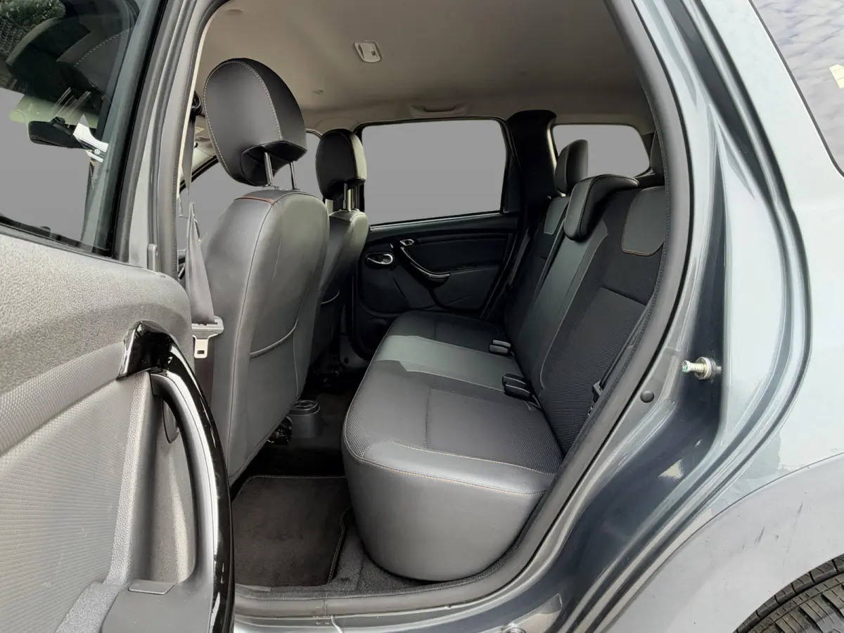 1.2 TCe 4x2 Série Limitée Stepway Trekhaak | Dealeronderhouden | NL Auto | Cruise | Navigatie | 1e Eigenaar |