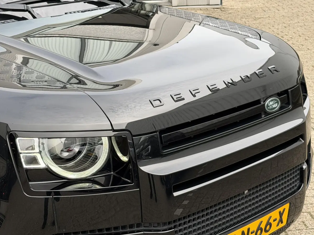 2.0 P400e 110 X-Dynamic HSE | NL-Auto/6-pers./Head-Up/Meridian/Cold Pack/Pano-Dak/Luchtvering