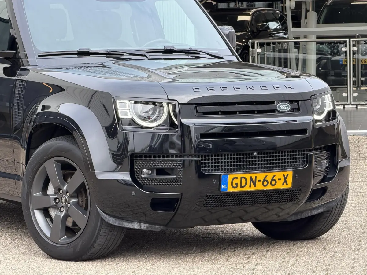 2.0 P400e 110 X-Dynamic HSE | NL-Auto/6-pers./Head-Up/Meridian/Cold Pack/Pano-Dak/Luchtvering