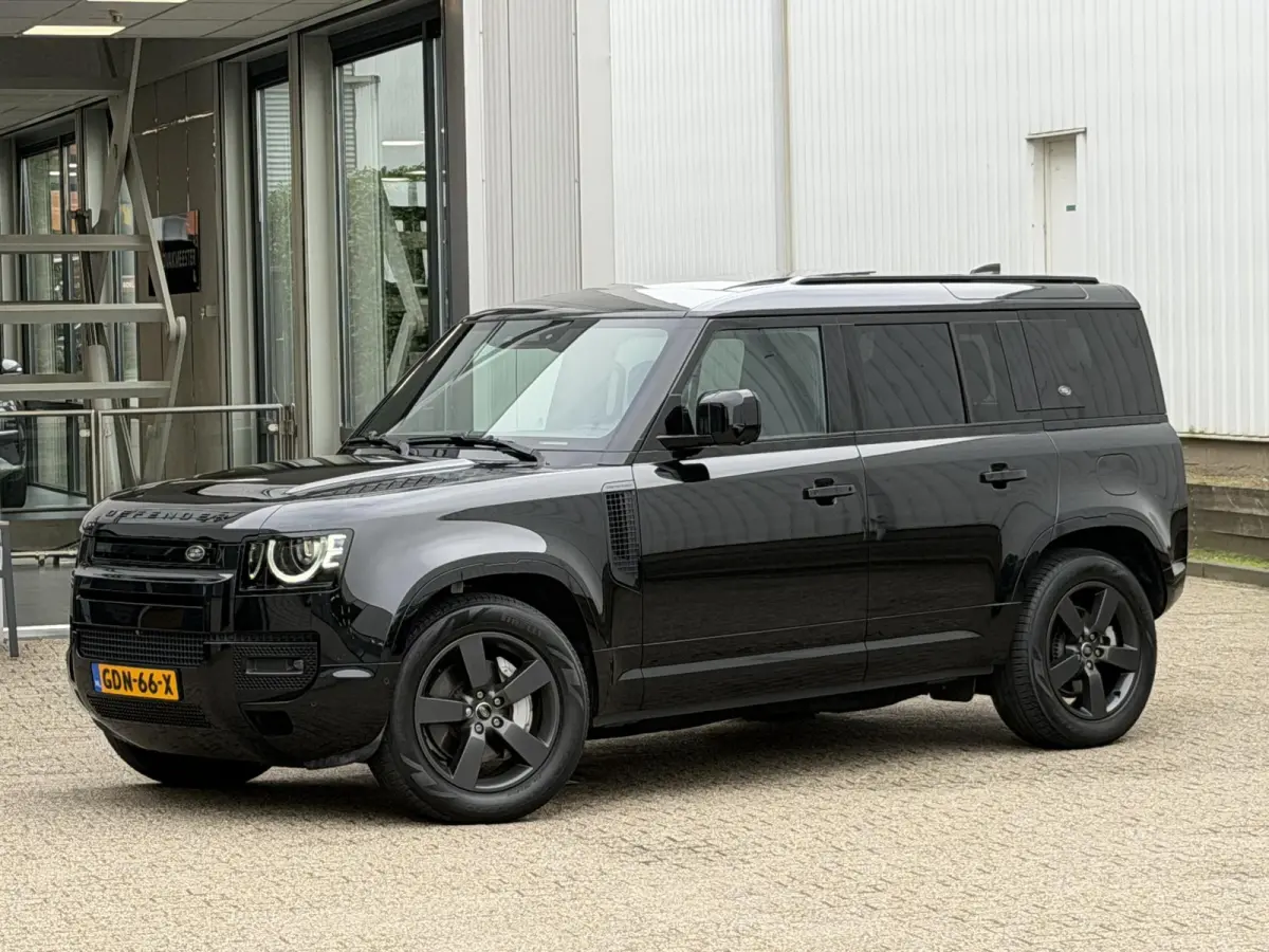 2.0 P400e 110 X-Dynamic HSE | NL-Auto/6-pers./Head-Up/Meridian/Cold Pack/Pano-Dak/Luchtvering