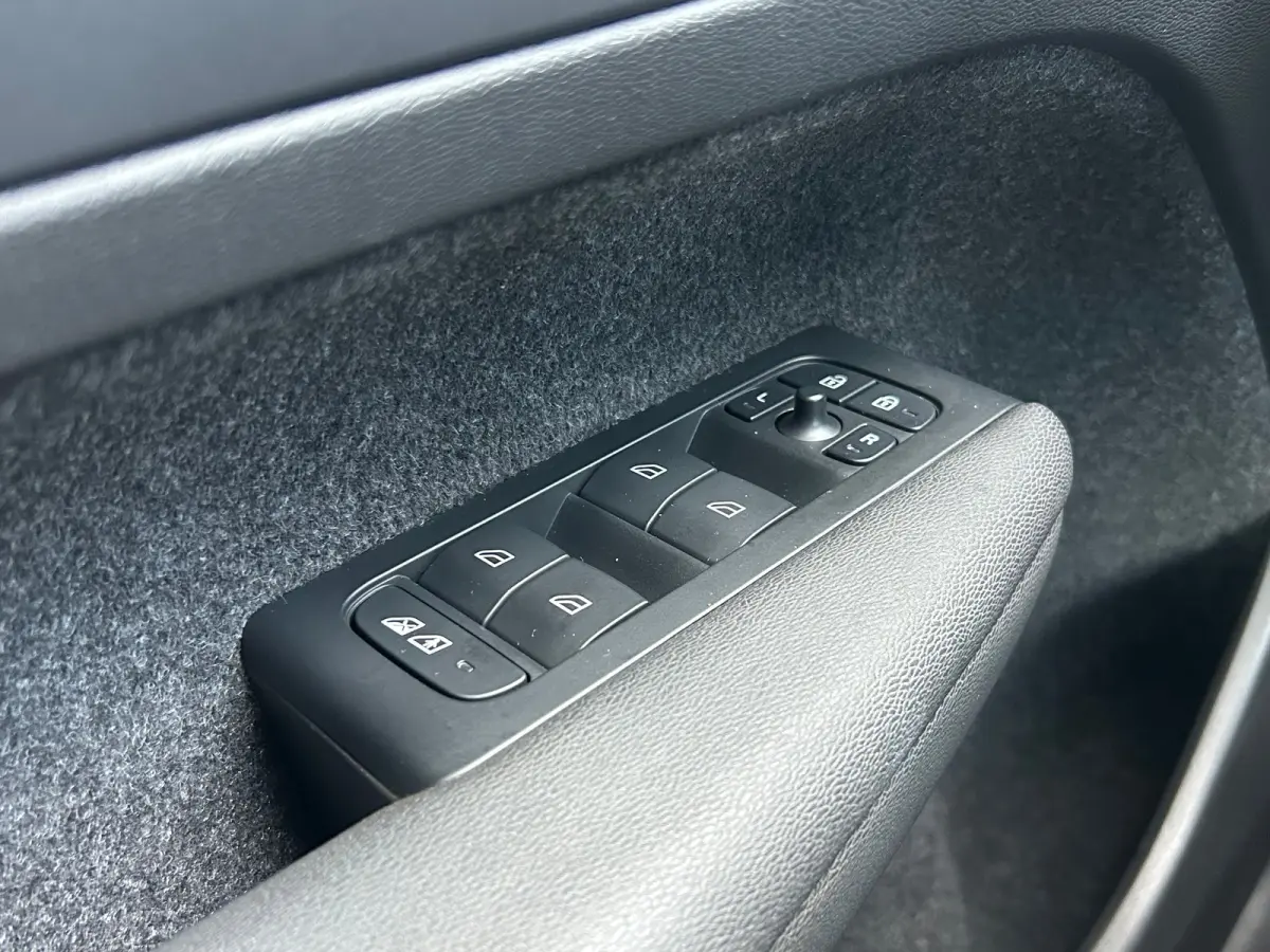 1.5 T5 Ultimate Dark | Pano | Memory | Trekhaak | SoH 86% | BLIS | Harman/Kardon | Adaptive CC |