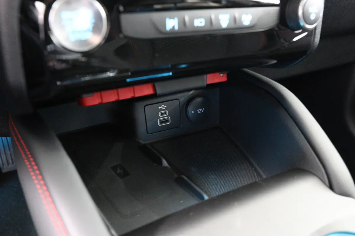 2.5 PHEV ST-Line | Trekhaak Elektrisch | Cruise Control Adaptief | Winter Pack | 360* Camera | Dodehoek | Navigatie |