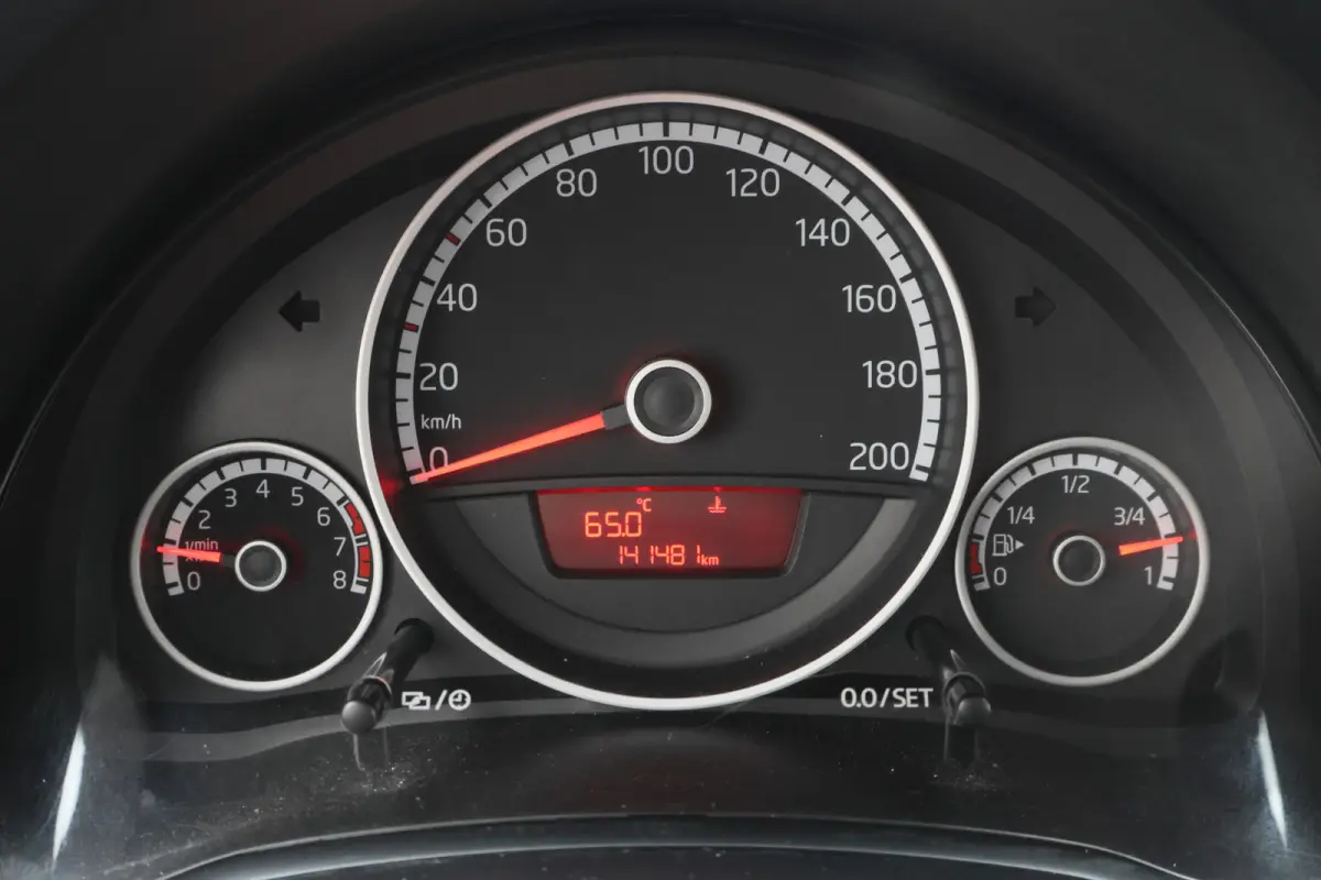 Up! 1.0 move up! 75 PK BlueMotion 5-Deurs, Airco, Cruise, Stoelverwarming, Bluetooth, Navigatie, PDC