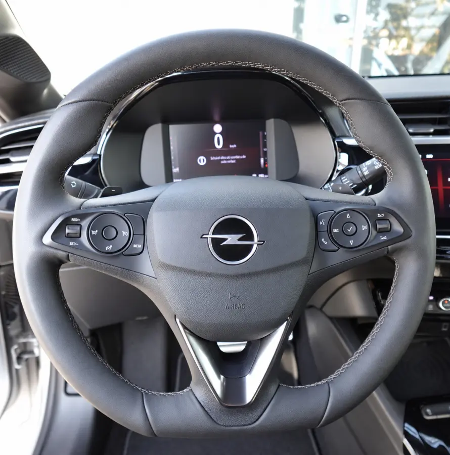 1.2 GS KEYLESS CAM BLINDSPOT