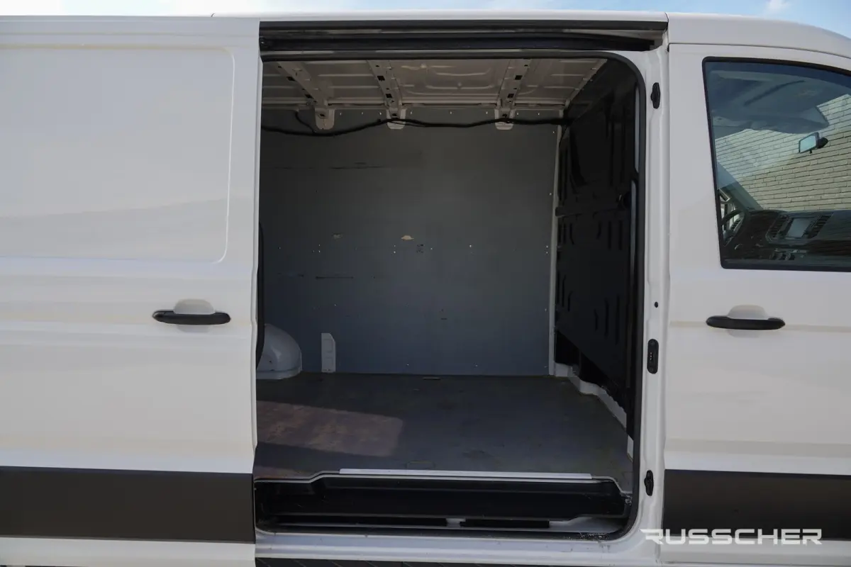 L3H2 | 2.0Tdi 140Pk | Stoel-Bank | Achteruitrijcamera | Leder | Trekhaak