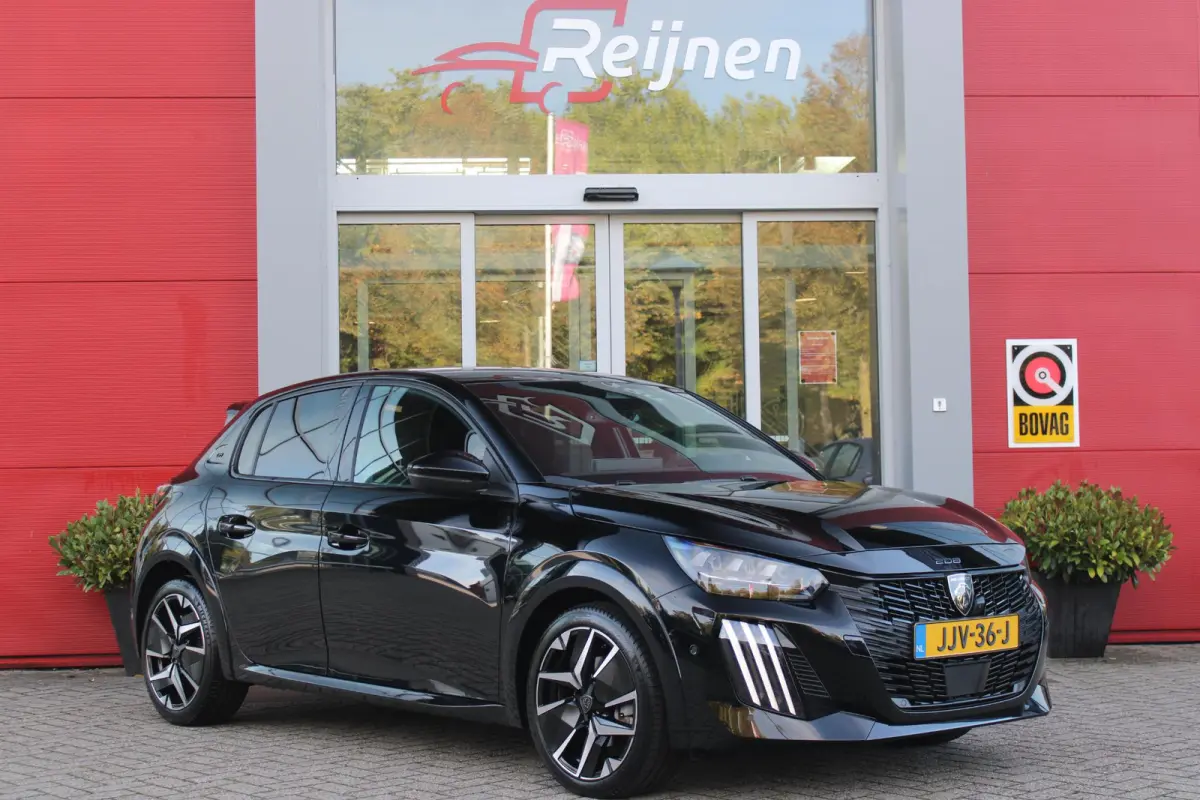 1.2 Hybrid 145PK AUTOMAAT GT PACK | ELEKTRISCH BEDIENBARE BESTUURDERSSTOEL MET MASSAGE FUNCTIE | ALCANTARA BEKLEDING | STOEL VERWARMING | CRUISE CONTROL | DAB+ RADIO | APPLE CARPLAY/ANDROID 