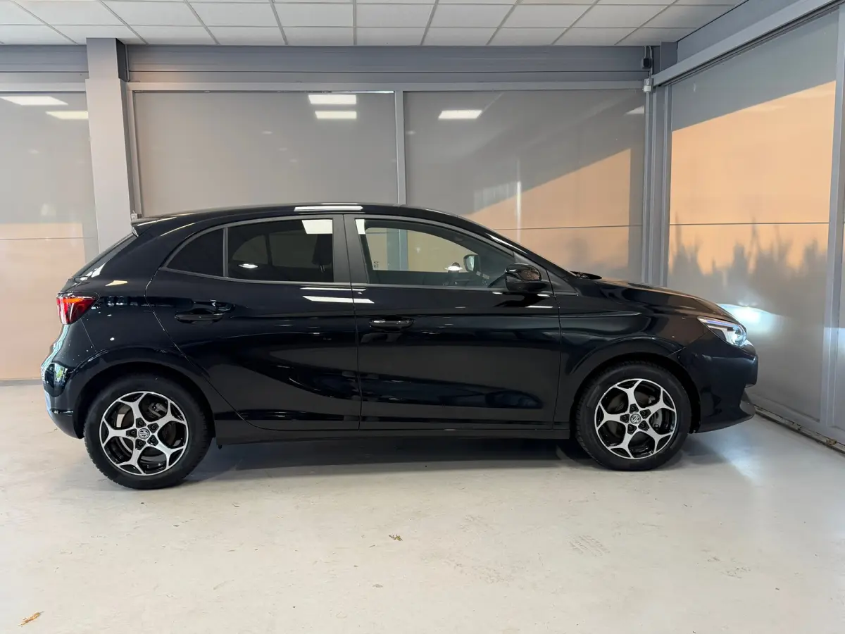 1.5 Hybrid+ Luxury | CAMERA | CAR PLAY | 360 CAMERA