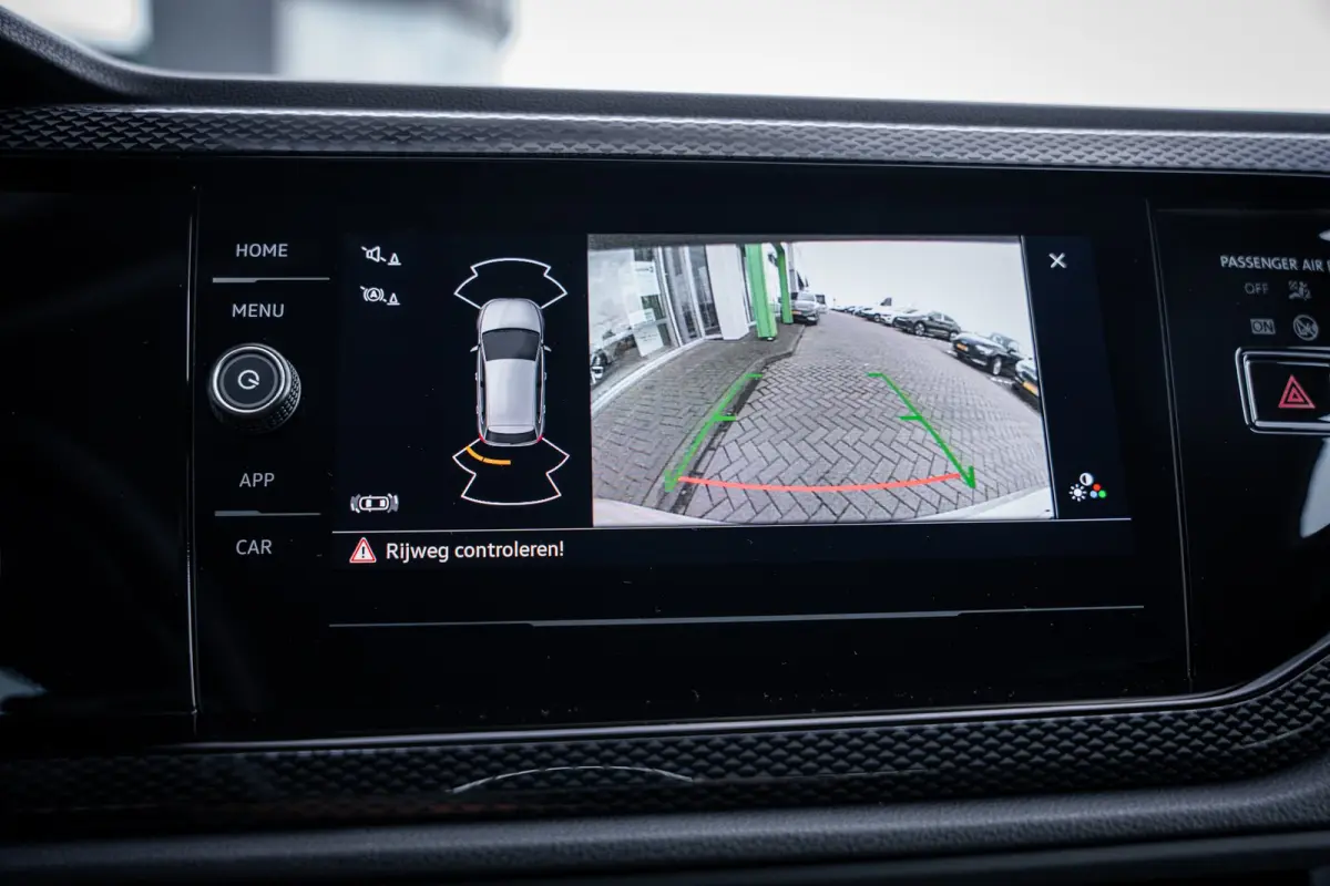 1.0 TSI Life Edition | Achteruitrijcamera | Airco | Cruise control adaptief met Stop&Go en stuurhulp