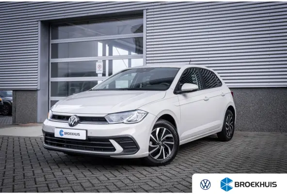 1.0 TSI Life Edition | Achteruitrijcamera | Airco | Cruise control adaptief met Stop&Go en stuurhulp