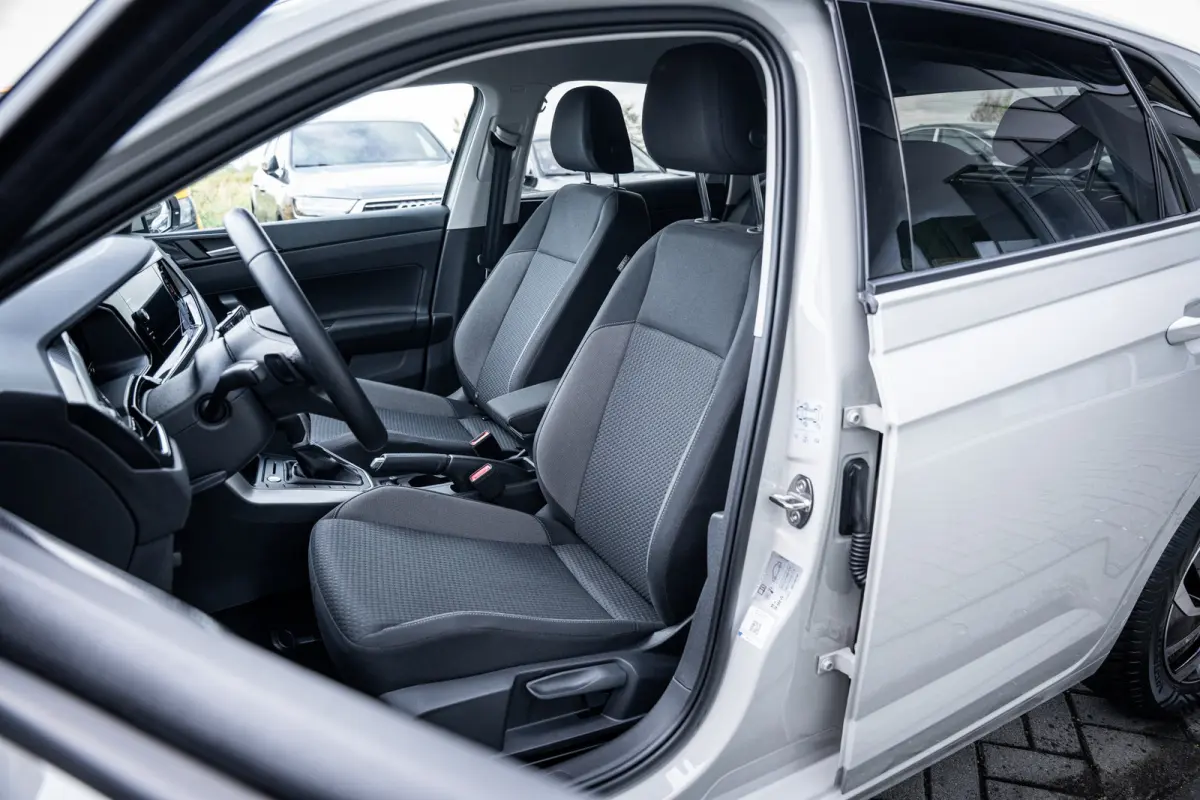 1.0 TSI Life Edition | Achteruitrijcamera | Airco | Cruise control adaptief met Stop&Go en stuurhulp