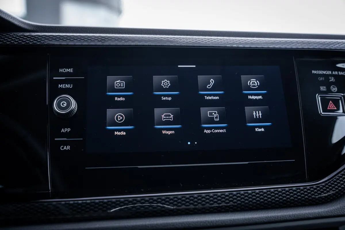 1.0 TSI Life Edition | Achteruitrijcamera | Airco | Cruise control adaptief met Stop&Go en stuurhulp