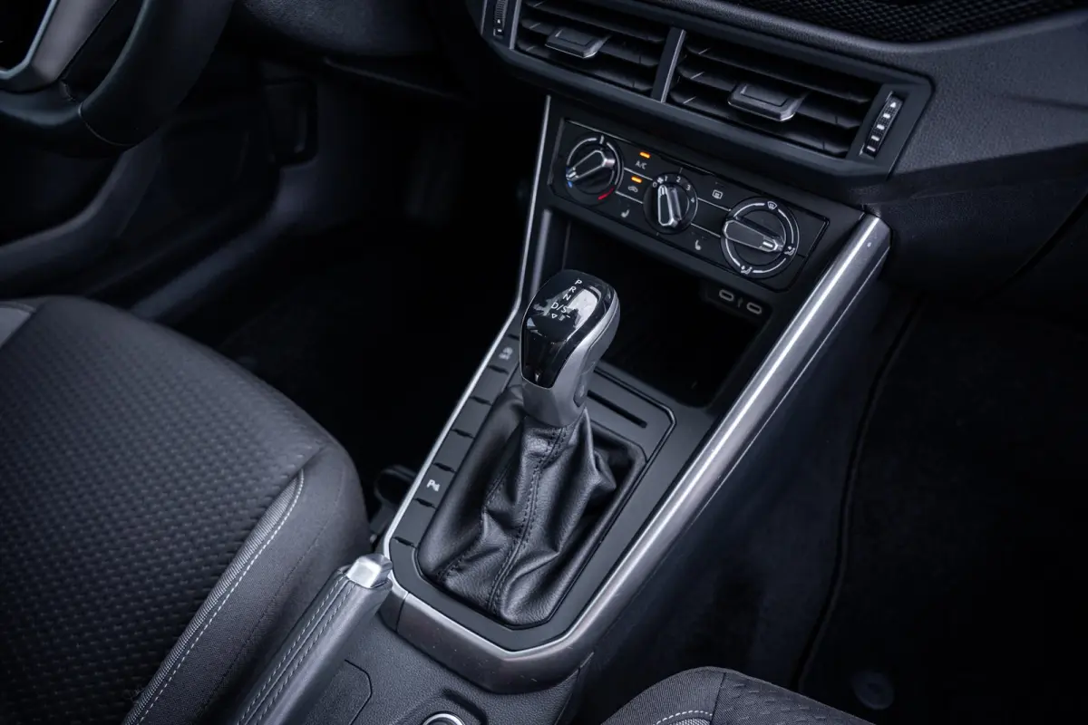1.0 TSI Life Edition | Achteruitrijcamera | Airco | Cruise control adaptief met Stop&Go en stuurhulp