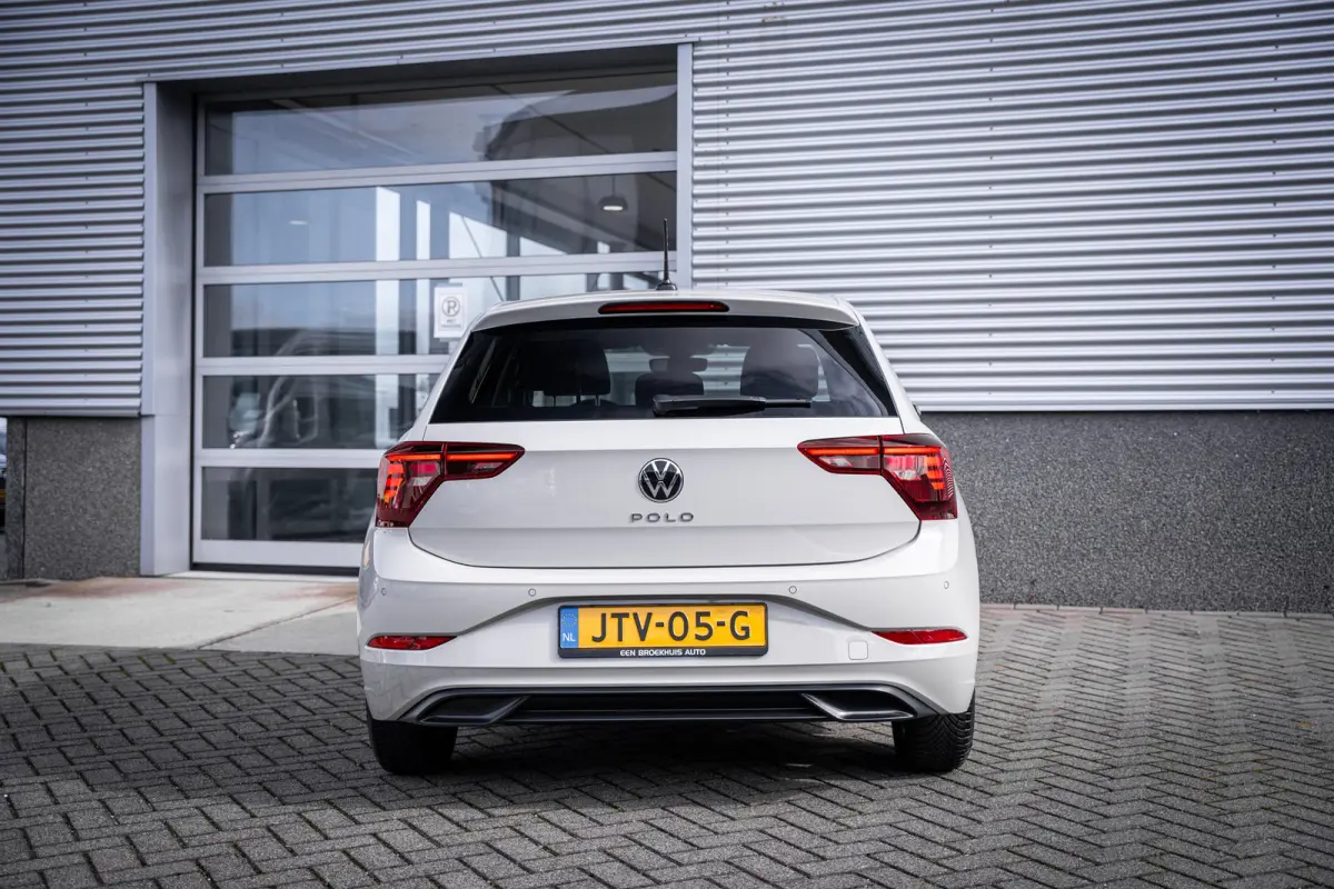 1.0 TSI Life Edition | Achteruitrijcamera | Airco | Cruise control adaptief met Stop&Go en stuurhulp