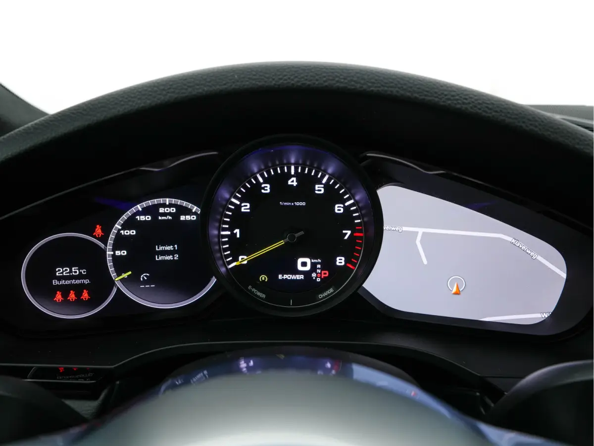 3.0 E-Hybrid AWD (Plug-in) {SoH-94%} (INCL-BTW) Aut. *PANO | LEATHER | FULL-LED | SPORT-CHRONO | TOPVIEW | ADAPTIVE-CRUISE | BOSE-AUDIO | DAB+ | NAVI-FULLMAP | SPORTSEATS | SHIFTPADDLES | KE
