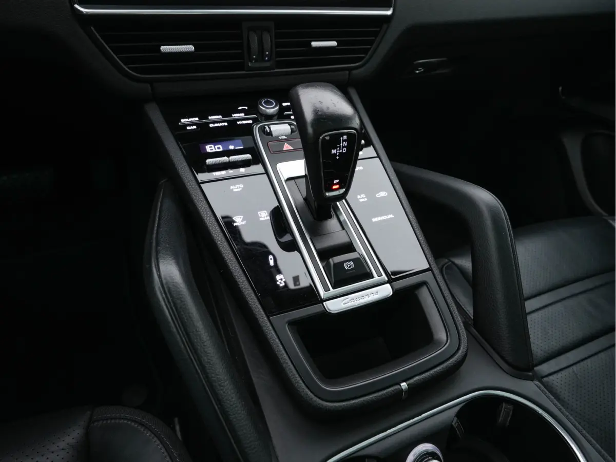 3.0 E-Hybrid AWD (Plug-in) {SoH-94%} (INCL-BTW) Aut. *PANO | LEATHER | FULL-LED | SPORT-CHRONO | TOPVIEW | ADAPTIVE-CRUISE | BOSE-AUDIO | DAB+ | NAVI-FULLMAP | SPORTSEATS | SHIFTPADDLES | KE