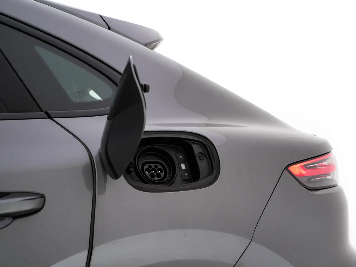 3.0 E-Hybrid AWD (Plug-in) {SoH-94%} (INCL-BTW) Aut. *PANO | LEATHER | FULL-LED | SPORT-CHRONO | TOPVIEW | ADAPTIVE-CRUISE | BOSE-AUDIO | DAB+ | NAVI-FULLMAP | SPORTSEATS | SHIFTPADDLES | KE