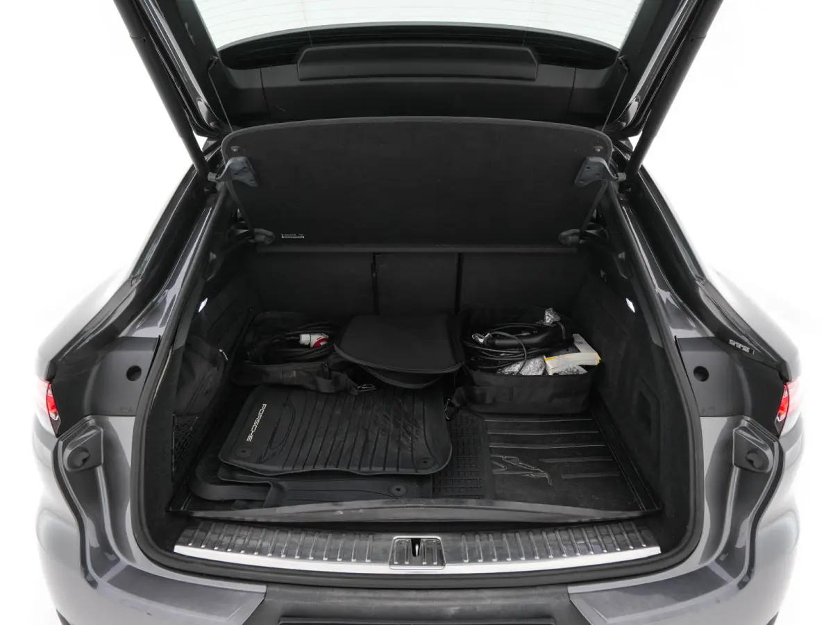 3.0 E-Hybrid AWD (Plug-in) {SoH-94%} (INCL-BTW) Aut. *PANO | LEATHER | FULL-LED | SPORT-CHRONO | TOPVIEW | ADAPTIVE-CRUISE | BOSE-AUDIO | DAB+ | NAVI-FULLMAP | SPORTSEATS | SHIFTPADDLES | KE