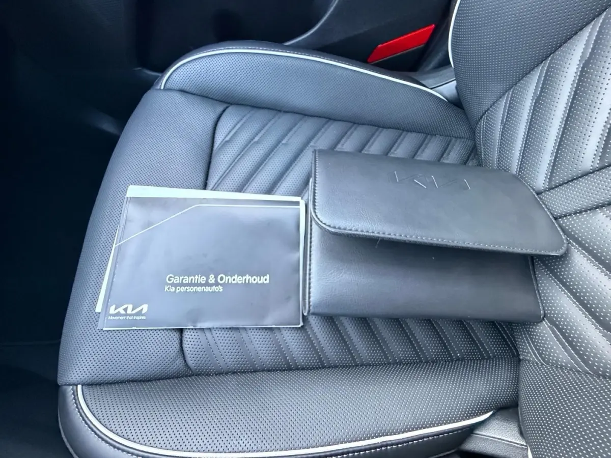 1.6 T-GDi Plug-in Hybrid 4WD ExecutiveLine 7p | Navi | Clima | 360° Camera | Stoelventilatie | Stoel-/Stuurverwarming | Cruise Control | Keyless Entry | 7-Persoons|