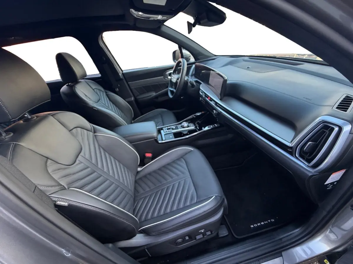 1.6 T-GDi Plug-in Hybrid 4WD ExecutiveLine 7p | Navi | Clima | 360° Camera | Stoelventilatie | Stoel-/Stuurverwarming | Cruise Control | Keyless Entry | 7-Persoons|