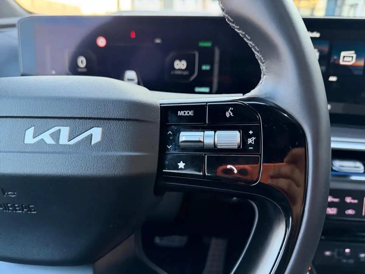 1.6 T-GDi Plug-in Hybrid 4WD ExecutiveLine 7p | Navi | Clima | 360° Camera | Stoelventilatie | Stoel-/Stuurverwarming | Cruise Control | Keyless Entry | 7-Persoons|