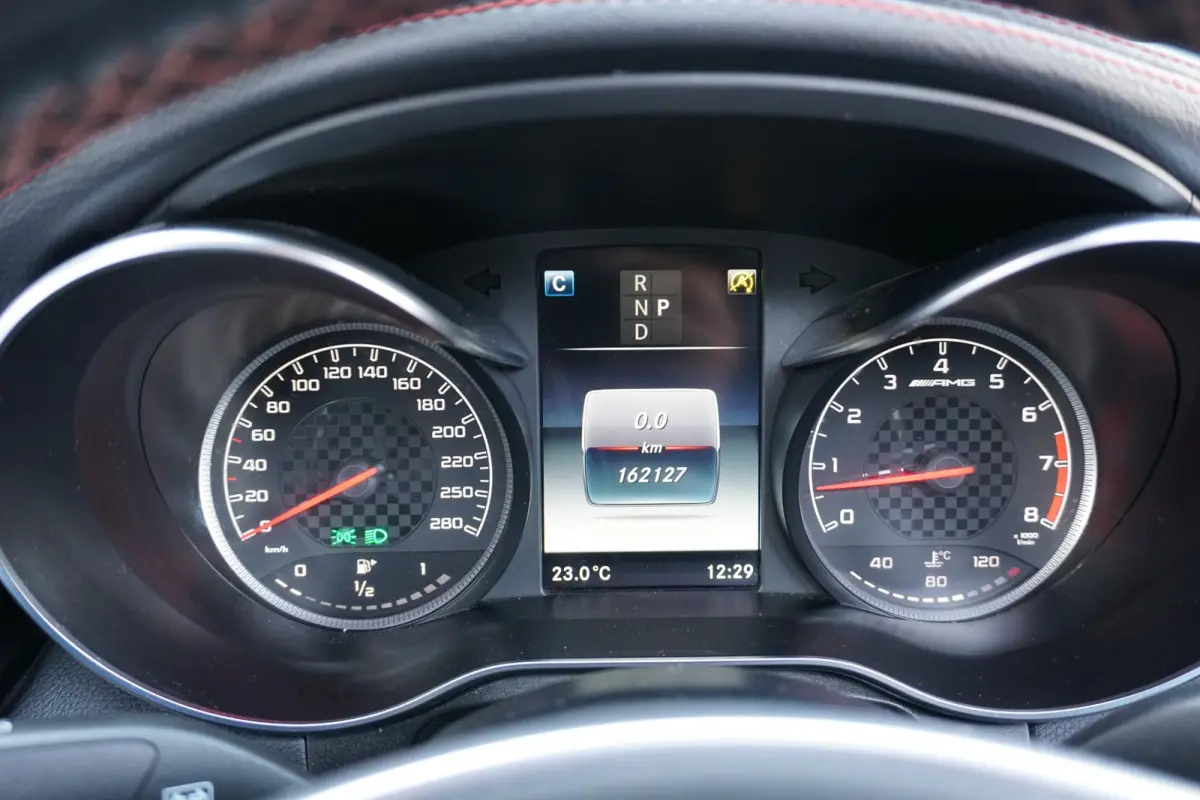 AMG 43 4MATIC 367PK + BURMESTER / 360 CAMERA / SCHUIFDAK