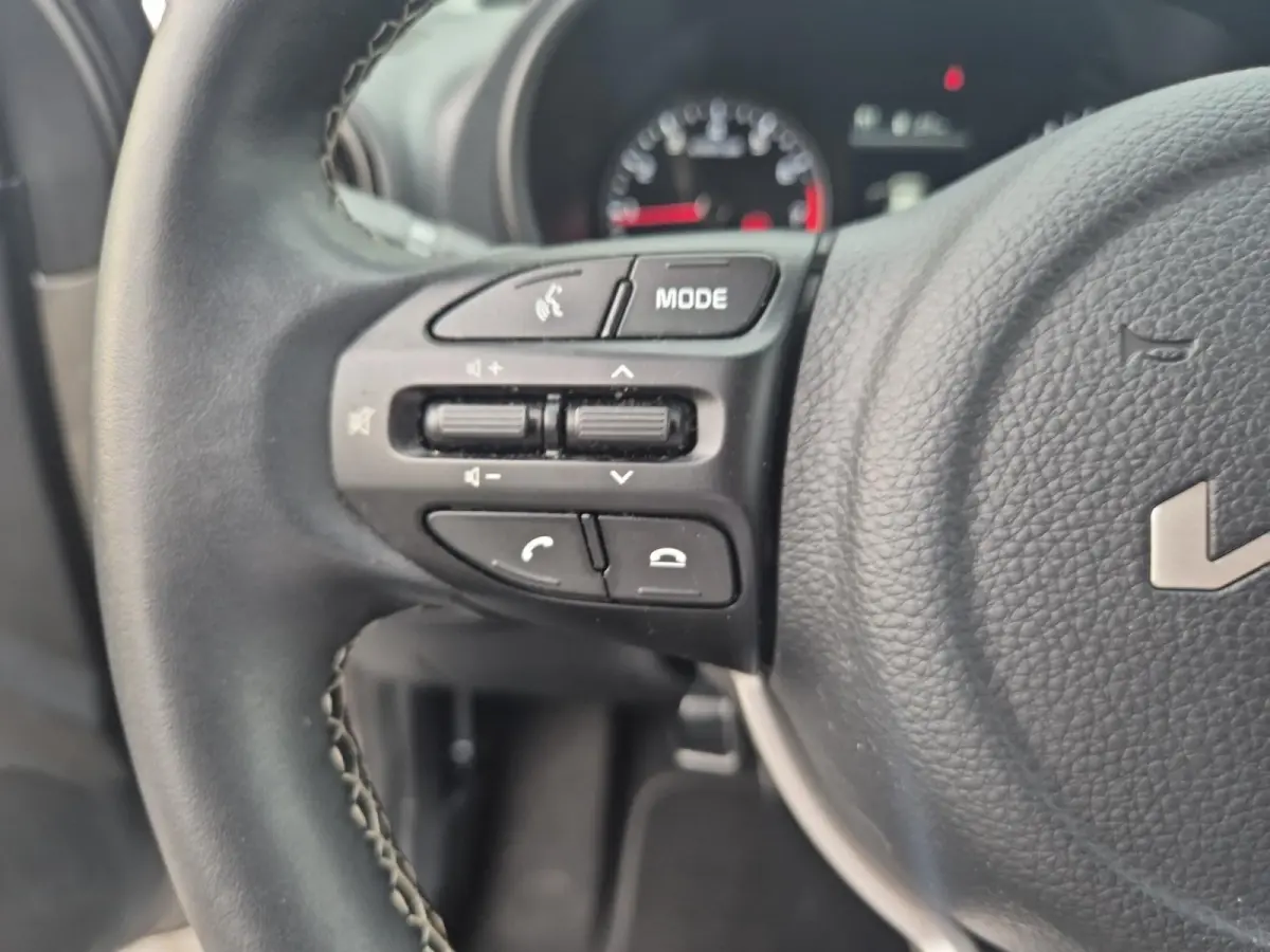1.0 DPi DynamicLine | Automaat | Airco | Bluetooth | Camera | Cruise Control | LM Velgen | Navigatie |