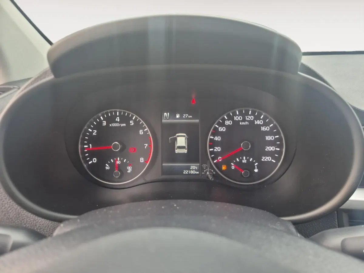 1.0 DPi DynamicLine | Automaat | Airco | Bluetooth | Camera | Cruise Control | LM Velgen | Navigatie |