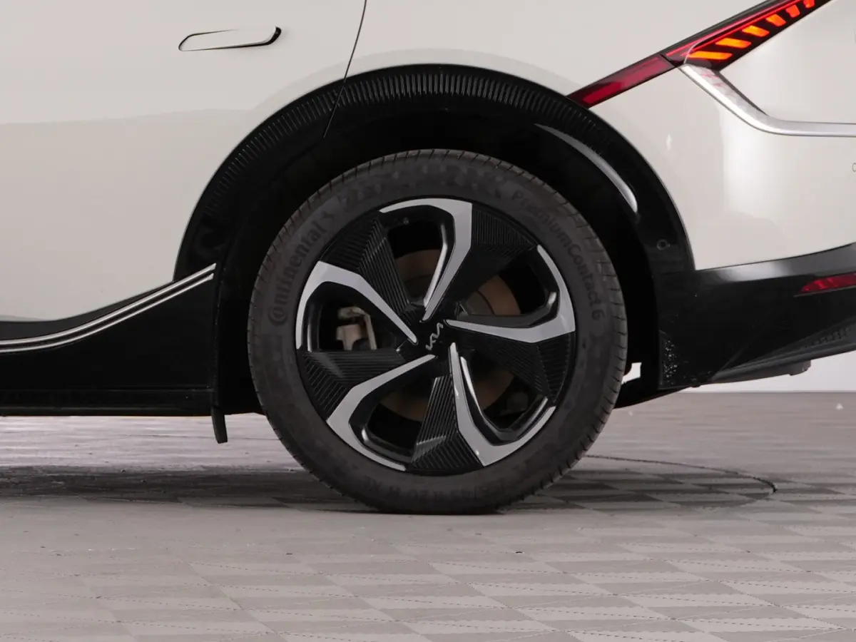 Edition Advanced 77.4 kWh *SOH 97.6* Head-Up | LEDER | EL. STOELEN | LEDER | FUll LED !