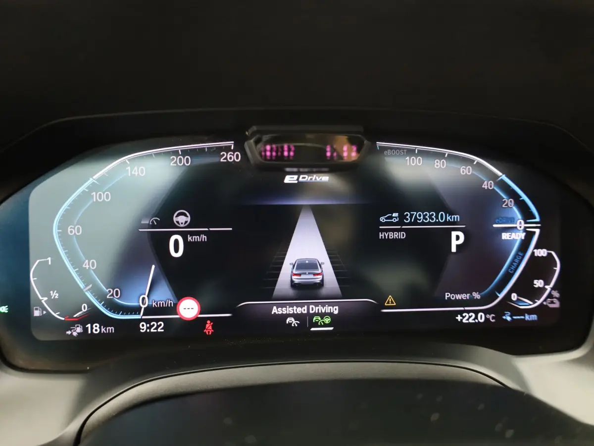 330e High Executive | Schuif/Kanteldak | Head up | Laser Led | Memory | Harman Kardon | Trekhaak | Prijs Rijklaar!!