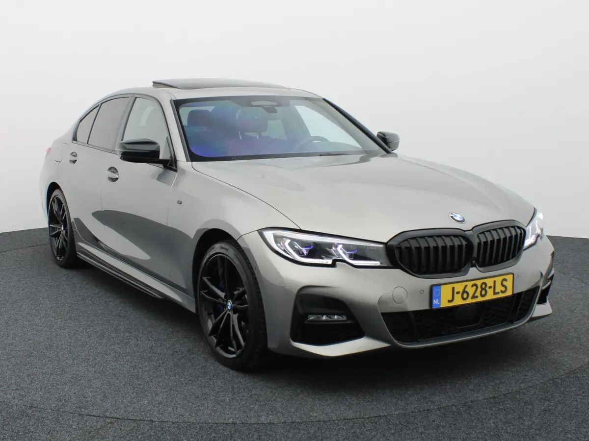 330e High Executive | Schuif/Kanteldak | Head up | Laser Led | Memory | Harman Kardon | Trekhaak | Prijs Rijklaar!!