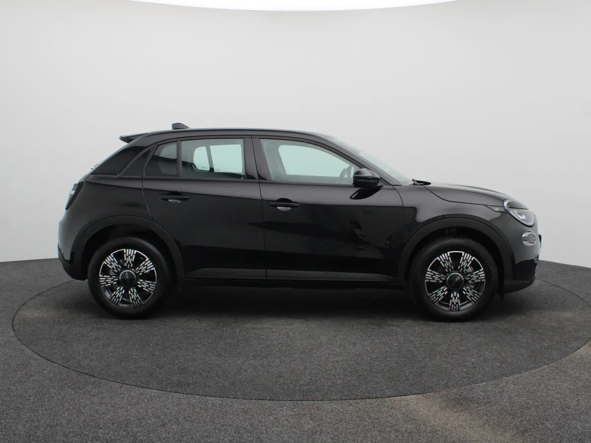 1.2 Hybrid Icon | Automaat | Carplay | Cruise | Clima | Navi | 17"LMV | PDC V+A |