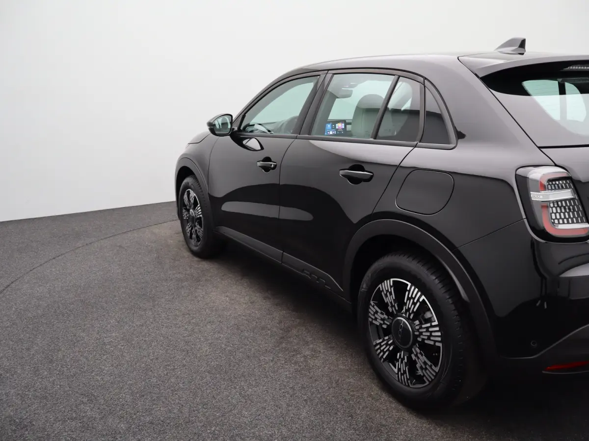 1.2 Hybrid Icon | Automaat | Carplay | Cruise | Clima | Navi | 17"LMV | PDC V+A |