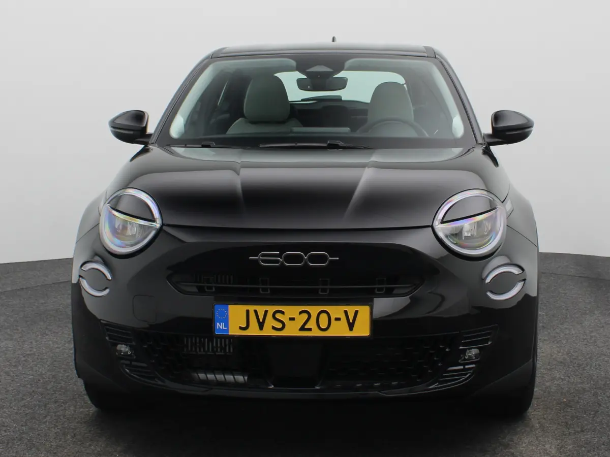1.2 Hybrid Icon | Automaat | Carplay | Cruise | Clima | Navi | 17"LMV | PDC V+A |