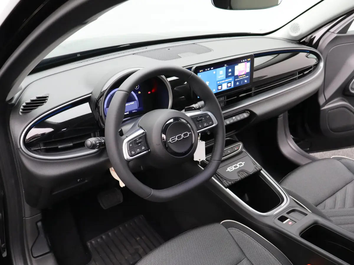 1.2 Hybrid Icon | Automaat | Carplay | Cruise | Clima | Navi | 17"LMV | PDC V+A |