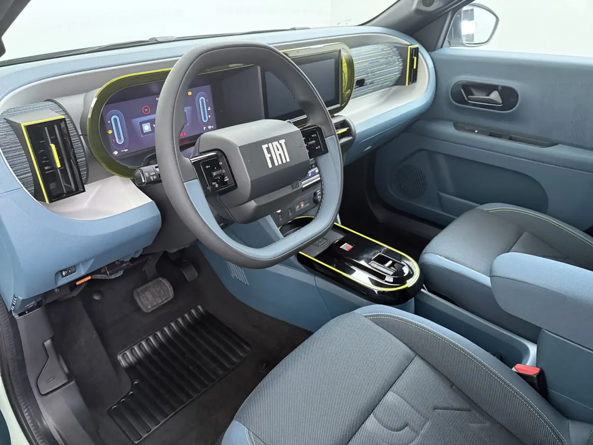 1.2 Hybrid ICON | Achteruitrijcamera | Apple Carplay/Android Auto|telefoonintegratie premium | Extra getint glas