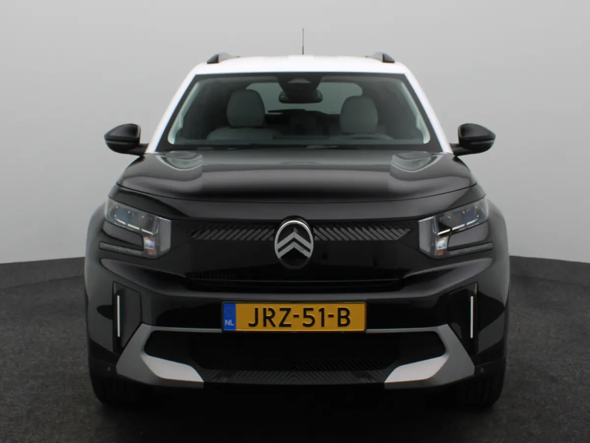 1.2 Hybrid 145pk Max | 8 Jaar Fabrieksgarantie | Camera | Parkeersensoren Voor en Achter | Apple Carplay/Android Auto | Cruise Control | Dodehoek Detectie | 17" Lichtmetalen Velgen