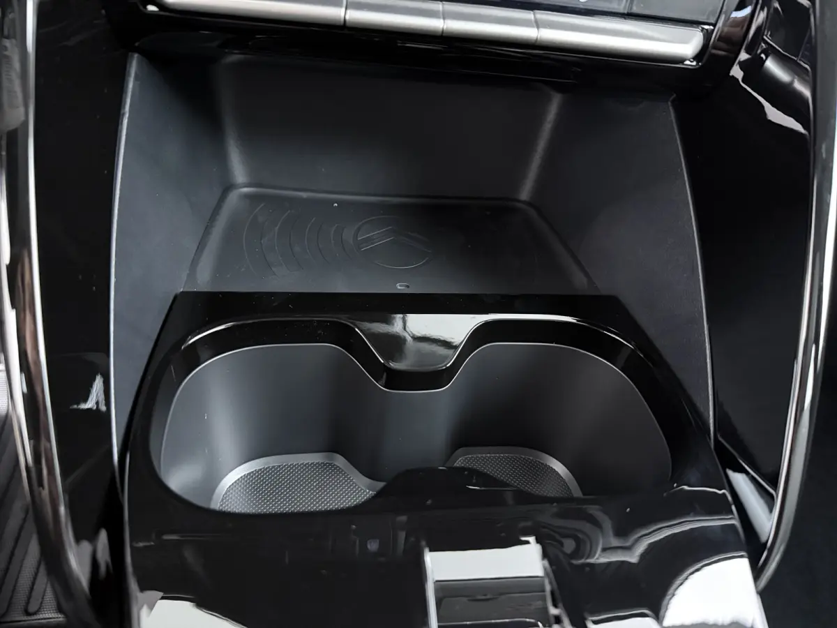 Max 113pk Comfort Range 44 kWh | Achteruitrijcamera | Afwijkende dakkleur | Apple Carplay/Android Auto|telefoonintegratie premium