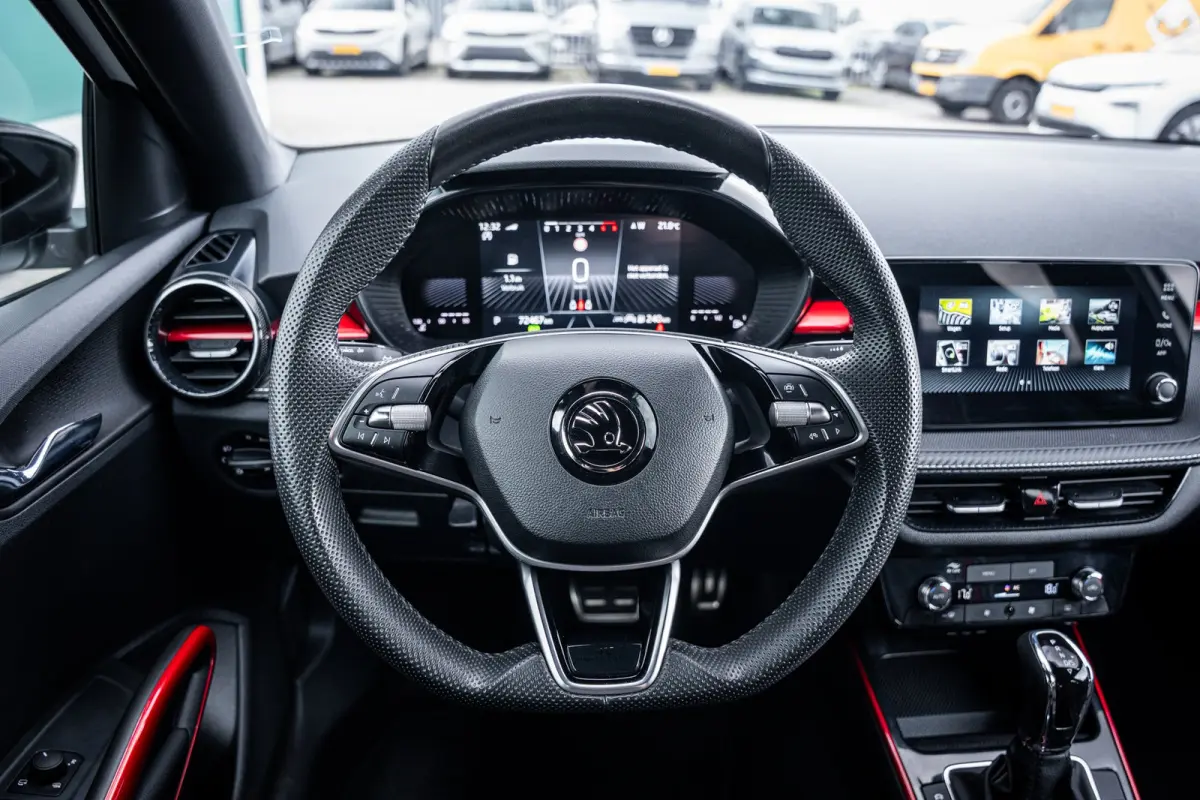 1.0 TSI Monte Carlo | Achteruitrijcamera | Airco (automatisch) | Cruise control