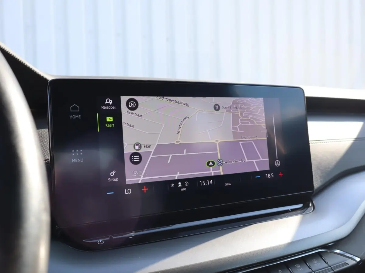1.0 TSI 110pk Ambition | Cruise Control | Apple Carplay/Android Auto | LED Koplampen | Parkeersensor Achter