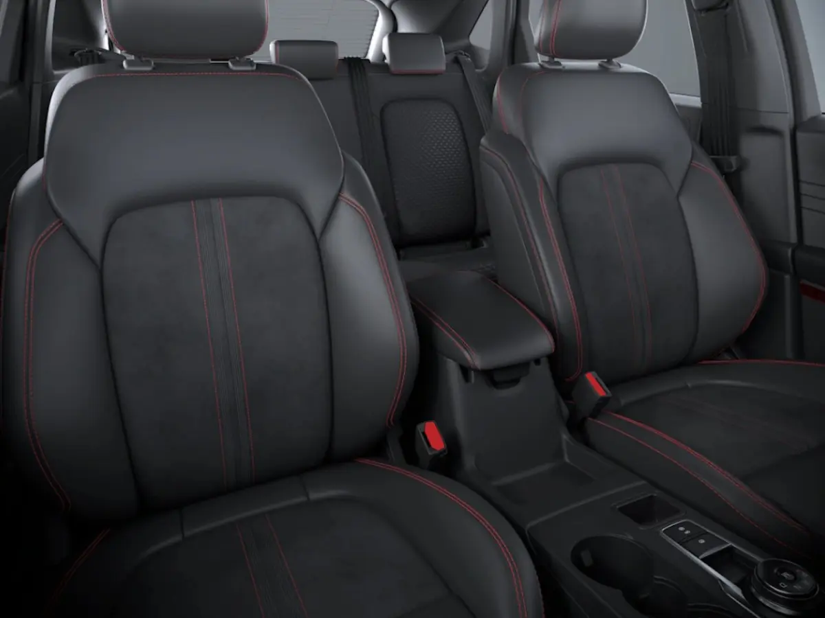 2.5 PHEV ST-Line X | Achterbank verwarmd | Achteruitrijcamera | Bang & Olufsen High Performance audiosysteem (10 speakers + subwoofer, vermogen 700 Watt)