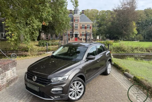 1.5 TSI Style | 150PK DSG | Camera | CarPlay | Adaptive |