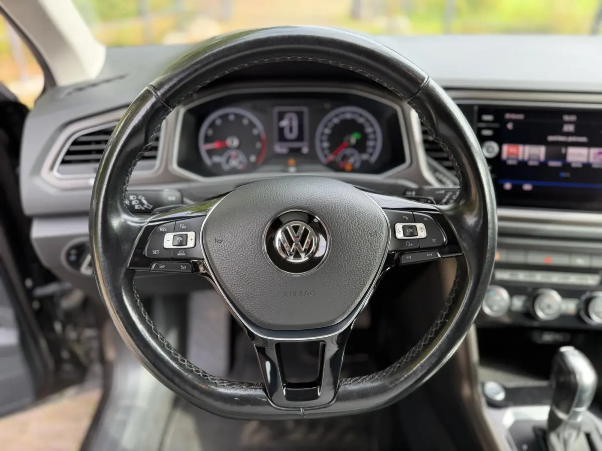 1.5 TSI Style | 150PK DSG | Camera | CarPlay | Adaptive |