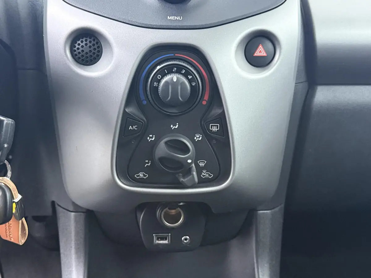 1.0 e-VTi Blue Lion | airco |