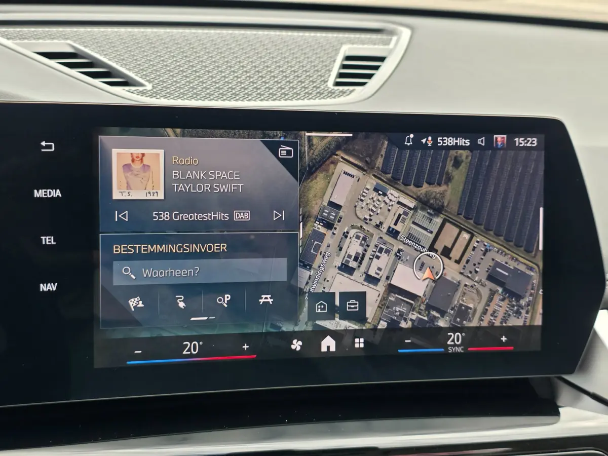 EDrive20 67 kWh | NAP | 100% SOH | PANO | LEDER | TREKHAAK